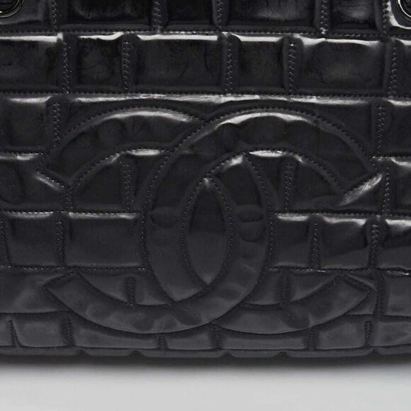 Chanel Black Quilted Vinyl Large Frozen Tote Bag - Picture 5 of 12